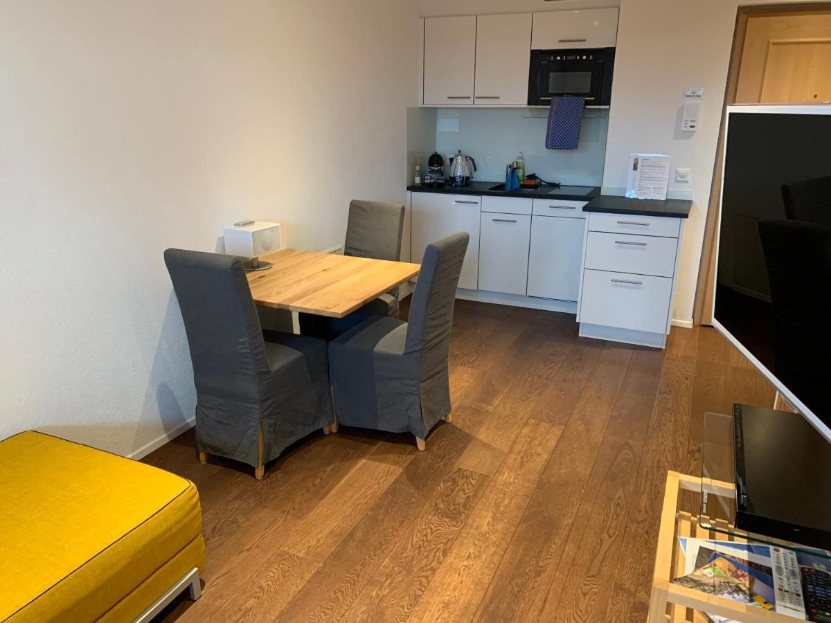 6 Dorfstrasse Apartment Обервалд Екстериор снимка